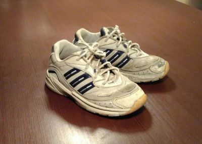 Лот: 8303142. Фото: 1. Кроссовки adidas замша. Кеды, кроссовки