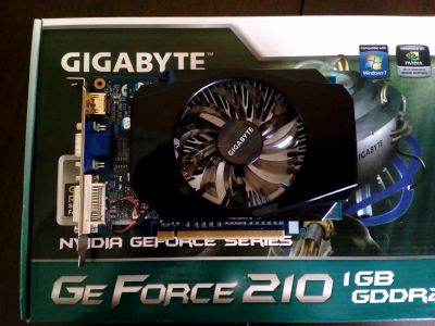 Лот: 14024325. Фото: 1. Видеокарта PCI-E GigaByte GeForce... Видеокарты