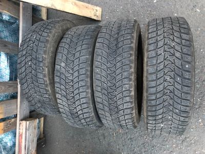 Лот: 14671054. Фото: 1. Автошины зимние Michelin без дисков... Шины