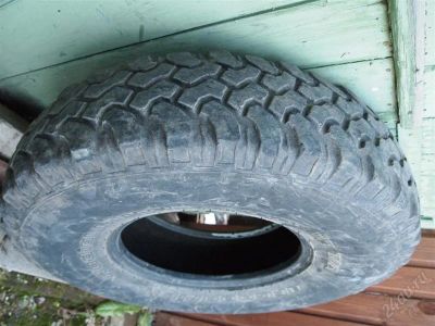 Лот: 1279949. Фото: 1. две Грязевых покрышки. Шины
