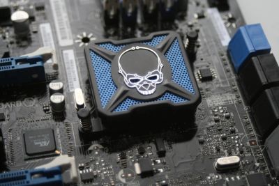 Лот: 8886300. Фото: 1. Глазастая "экстреМамка" Intel... Материнские платы