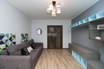 Лот: 20732396. Фото: 1. Продам 2-комн. кв. 50.2 кв.м... Квартиры, студии