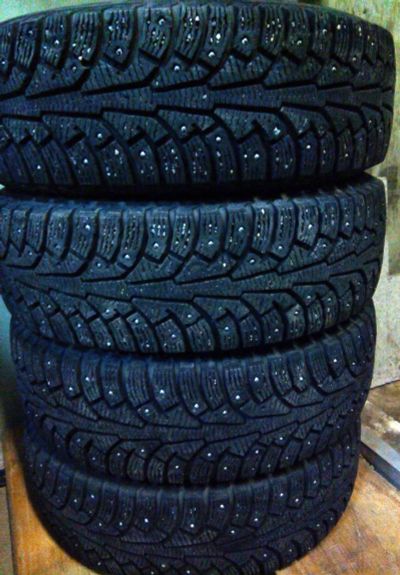 Лот: 9859298. Фото: 1. комплект 185/65 r15 Nokian Hakkapeliitta... Шины