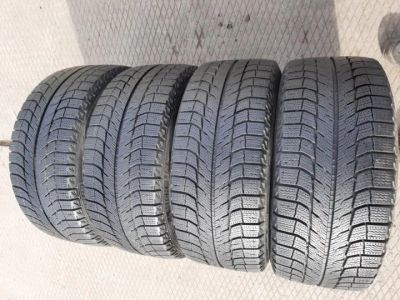 Лот: 19540474. Фото: 1. 215/45 R17 Michelin X-Ice. Шины