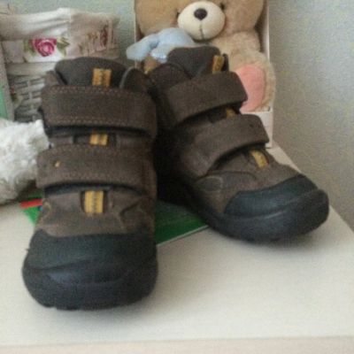 Лот: 8401697. Фото: 1. Ботинки зимние Ecco 27 размер. Ботинки