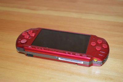 Лот: 3444657. Фото: 1. PSP 2008 Slim. Игровые приставки, консоли