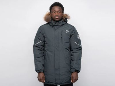 Лот: 24975670. Фото: 1. Куртка зимняя Nike. Верхняя одежда