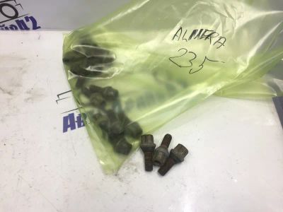 Лот: 21716514. Фото: 1. болты колесные Nissan Almera G15. Двигатель и элементы двигателя
