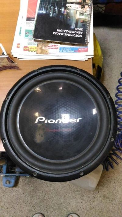 Лот: 9990406. Фото: 1. Сабвуфер Pioneer. Сабвуферы