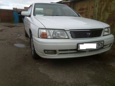 Лот: 10312815. Фото: 1. Nissan Bluebird U14. Автомобили