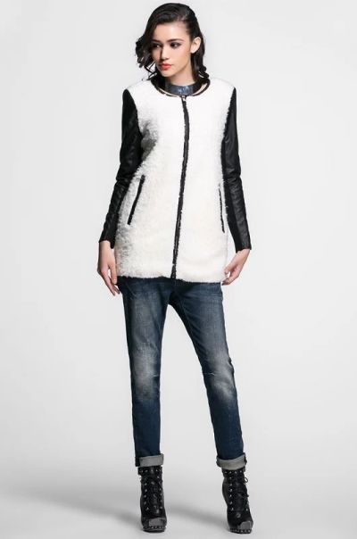 Лот: 6077775. Фото: 1. Пальто легкое Asos размер XS/40-42... Верхняя одежда
