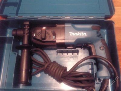 Лот: 1513599. Фото: 1. Перфоратор "Makita" HR2450 б/у. Электроинструмент