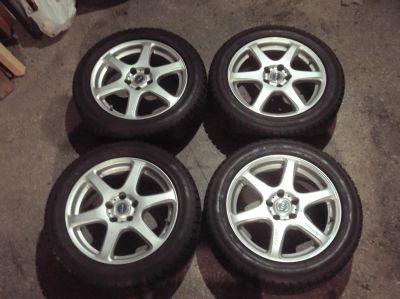 Лот: 5257151. Фото: 1. Литые диски Giro R17 5x114 из... Диски