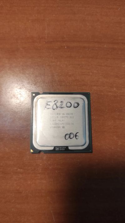 Лот: 21114696. Фото: 1. Процессор Intel Core 2 DUO E8200. Процессоры