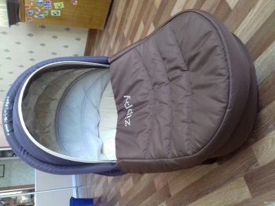 Лот: 13803585. Фото: 1. коляска 2 в 1 Zippy tutis. Коляски