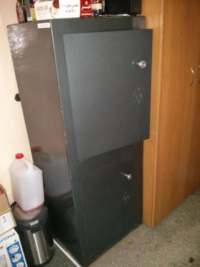 Лот: 3212598. Фото: 1. Сейф 125 x 50 x 40 см. Сейфы, металлические шкафы