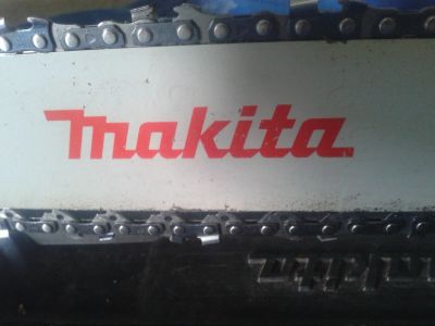 Лот: 14235573. Фото: 1. Электропила Makita UC3010A. Электроинструмент