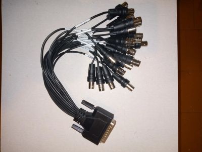 Лот: 25576165. Фото: 1. Кабель-переходник DB25 BNC для... Шлейфы, кабели, переходники