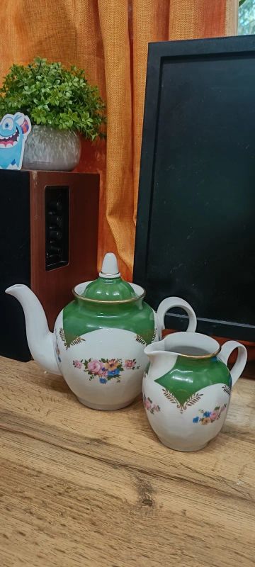 Лот: 25610553. Фото: 1. Чайник и сливочник советский. Чайники, заварники, турки