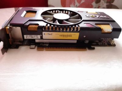 Лот: 8010868. Фото: 1. Видеокарта ZOTAC GeForce GTX550... Видеокарты