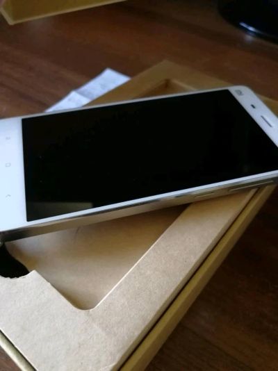Лот: 11909273. Фото: 1. Xiaomi Mi4 64Gb (White). Смартфоны