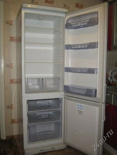 Лот: 2494035. Фото: 1. Холодильник Бирюса 130RS. Холодильники, морозильные камеры