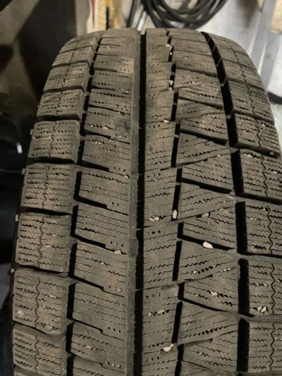 Лот: 19469308. Фото: 1. Отличный комплект Bridgestone... Шины