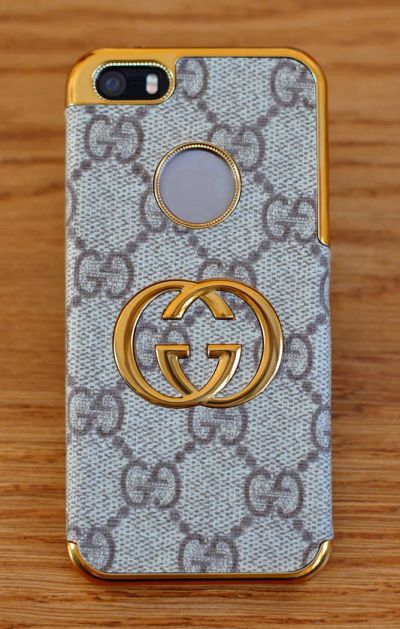 Лот: 8791250. Фото: 1. Пластиковый чехол Gucci для iPhone... Чехлы, бамперы