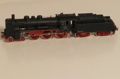 Лот: 3670156. Фото: 1. Паровоз от Roco BR 17 1137. Железнодорожный моделизм