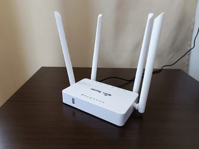 Лот: 20526753. Фото: 1. Wifi роутер ZBT (поддержка 3g... Маршрутизаторы (роутеры)