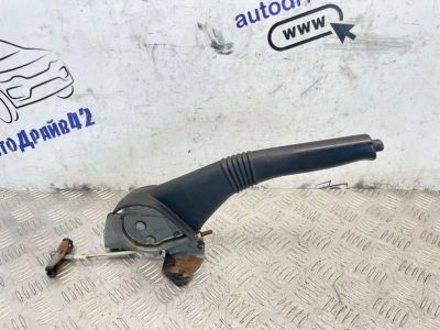 Лот: 25366461. Фото: 1. ручка ручника Renault Sandero... Двигатель и элементы двигателя