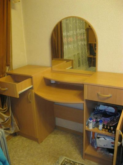 Лот: 4810945. Фото: 1. трюмо. Комоды