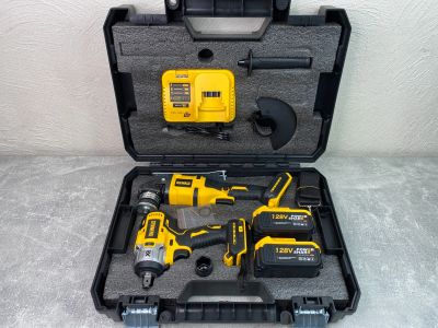 Лот: 20011839. Фото: 1. Набор электроинструмента Dewalt... Электроинструмент