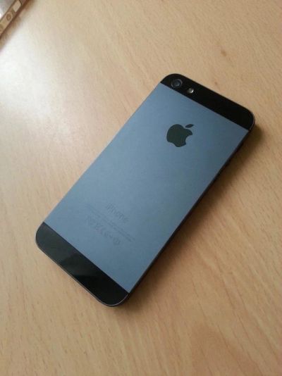 Лот: 9760382. Фото: 1. Iphone 5 64 gb только на обмен. Смартфоны