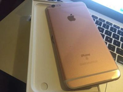 Лот: 10703284. Фото: 1. Iphone 6S gold. Смартфоны