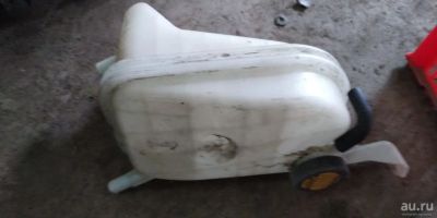 Лот: 15674325. Фото: 1. Бочек расширителя Toyota Corolla... Кузов