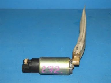 Лот: 3376255. Фото: 1. Топливный насос Honda stream RN1... Топливная система