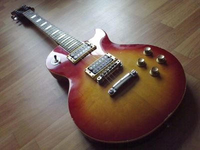 Лот: 4595456. Фото: 1. Tomson Les Paul (Япония, 70-е). Гитары