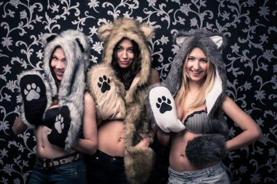 Лот: 3328510. Фото: 1. Звериные шапки (мех искусственный... Накидки, шали, палантины