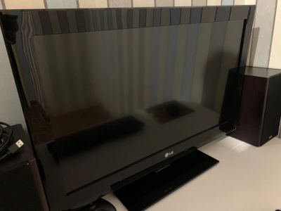 Лот: 19996982. Фото: 1. Телевизор LG 32 full hd 1920x1080. Телевизоры