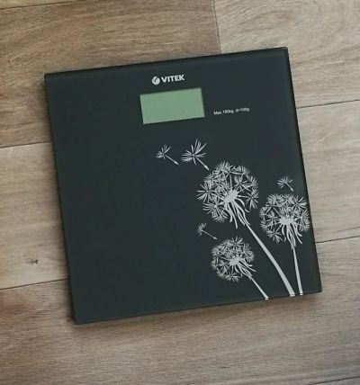 Лот: 10212515. Фото: 1. Электронные стеклянные напольные... Остальная техника