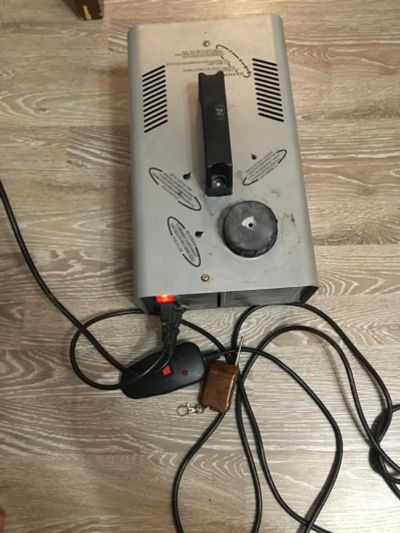 Лот: 10859402. Фото: 1. Дым машина Involight FM900. Другое (музыкальные инструменты и оборудование)