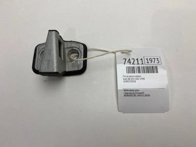 Лот: 21111973. Фото: 1. Петля замка двери Audi A8 1998... Кузов