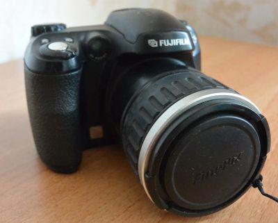 Лот: 4157510. Фото: 1. Fuji Finepix S5600 - не работает... Цифровые компактные