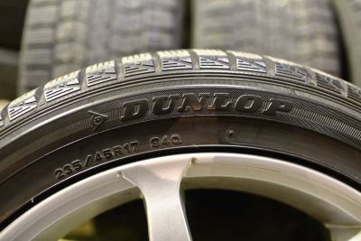 Лот: 12643699. Фото: 1. Зимние шины Dunlop DSX-2 235/45R17. Шины