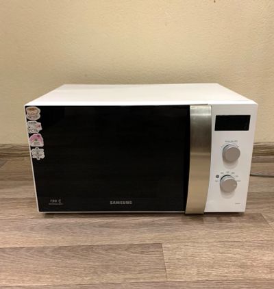 Лот: 24568662. Фото: 1. Микроволновая печь Samsung ME82VR. Микроволновки, мини-печи