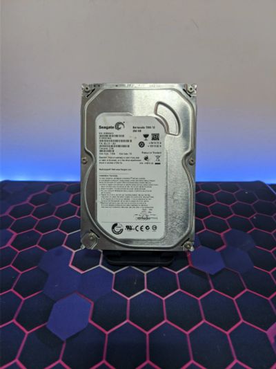 Лот: 25268159. Фото: 1. Жесткий диск 250 ГБ/3.5"/7200... Жёсткие диски (HDD)