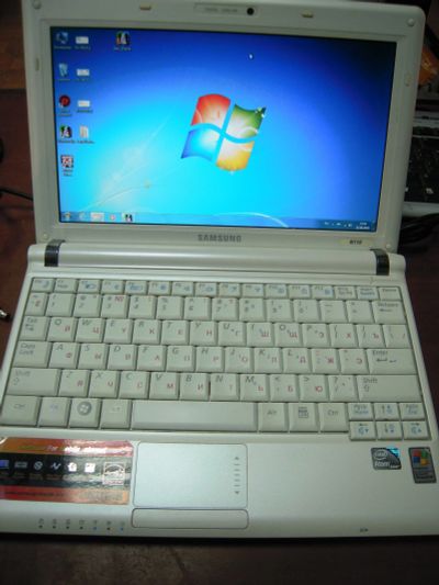 Лот: 11894547. Фото: 1. Нетбук Samsung NP-N110 (10.1... Ноутбуки