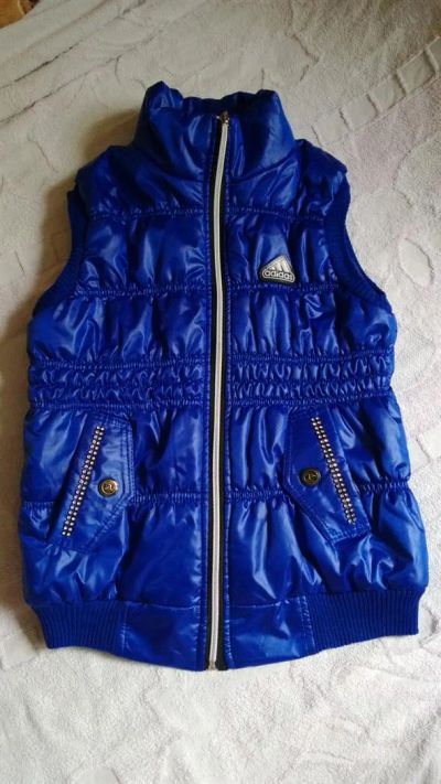 Лот: 3240792. Фото: 1. Жилет утепленный adidas размер... Верхняя одежда