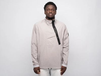 Лот: 24976636. Фото: 1. Анорак Stone Island. Верхняя одежда